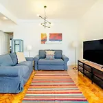 Principe Real Apartment